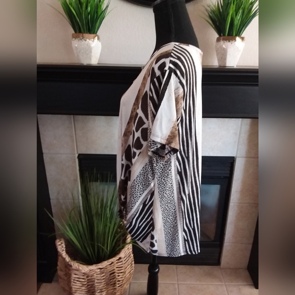 Est.1946 Ladies Animal Print Tunic Top - Picture 4 of 6